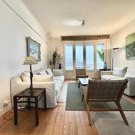 Free Parking, Ocean And Mountain View, 3br 2ba, 95 M2 * Saint-Jean-de-Luz