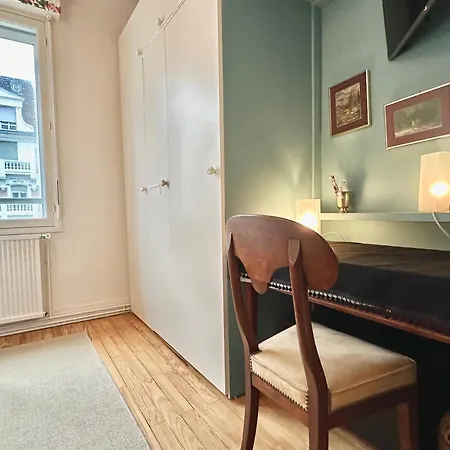 Free Parking, Ocean And Mountain View, 3br 2ba, 95 M2 Apartmán