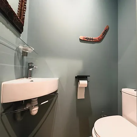Free Parking, Ocean And Mountain View, 3br 2ba, 95 M2 Apartmán